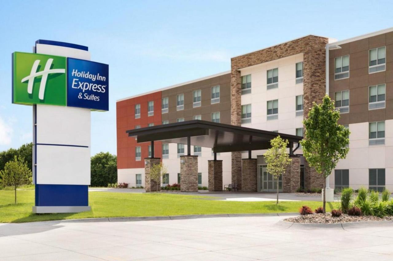 Holiday Inn Express & Suites - Lindale By Ihg Exteriör bild